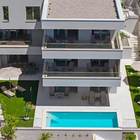 Seaview Morettina, A Coastal Gem Near Split Villa *